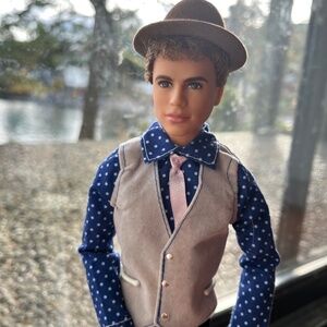 Barbie Doll 2014 Divergent Four